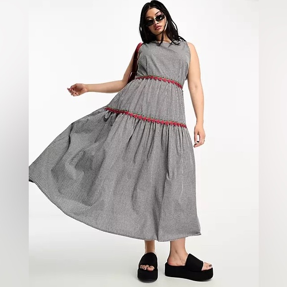 NWT Neon Rose Gingham Midaxi Dress Black White Strawberry Embroidery Plus Size - Picture 6 of 14